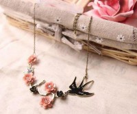 SPRING NECKLACE